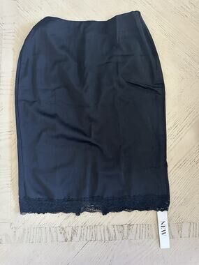Black Lace Nylon Half Slip Made in Sz S